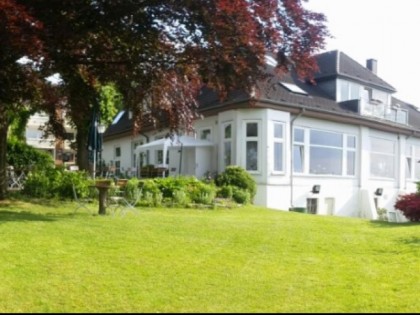 Foto: Zur Sch&amp;ouml;nen Aussicht Ruth Vogelsang